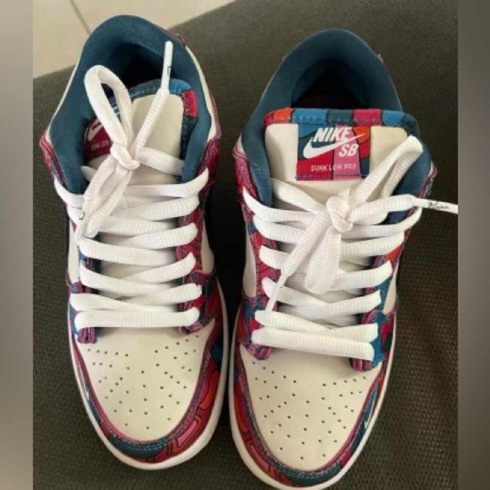 Nike SB Dunk Low Parra